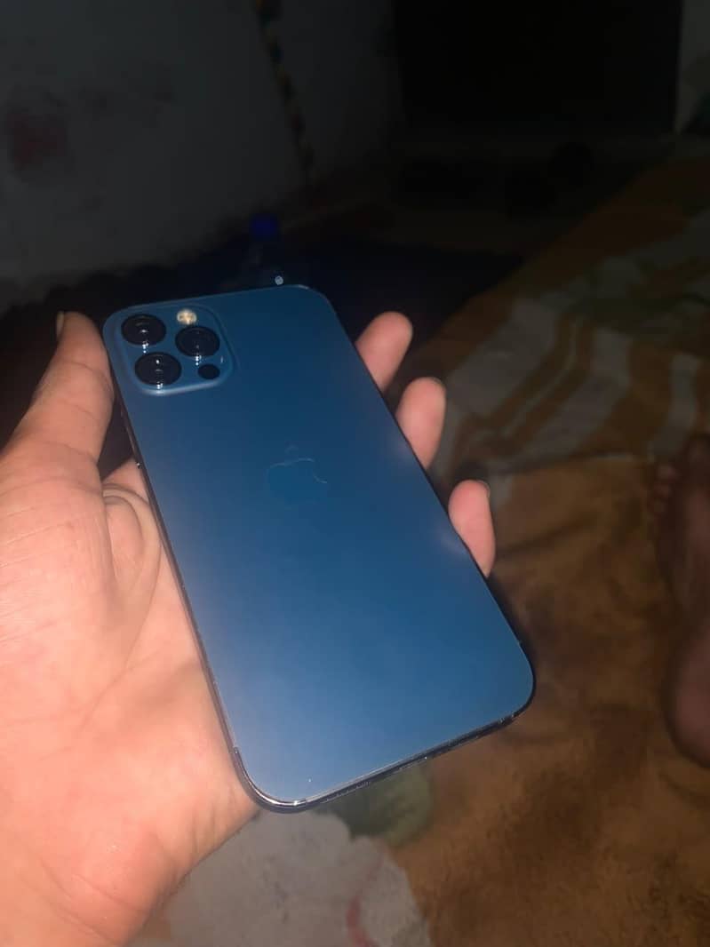 Apple iPhone 12 Pro 1