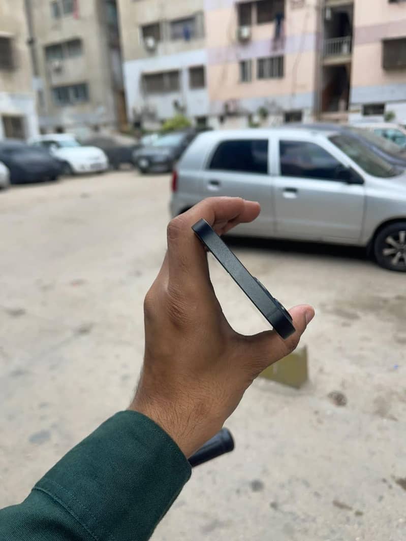 Iphone 13 8