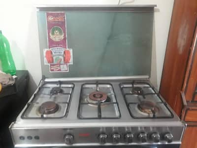 Care 5 Burner Cooking range / oven