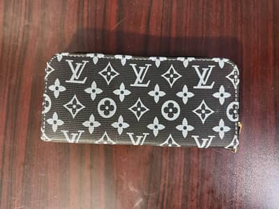 High Quality Women Pouch in LV Print