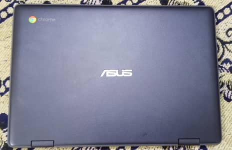 Laptop Asus Chromebook in new condition with good battery  Health
