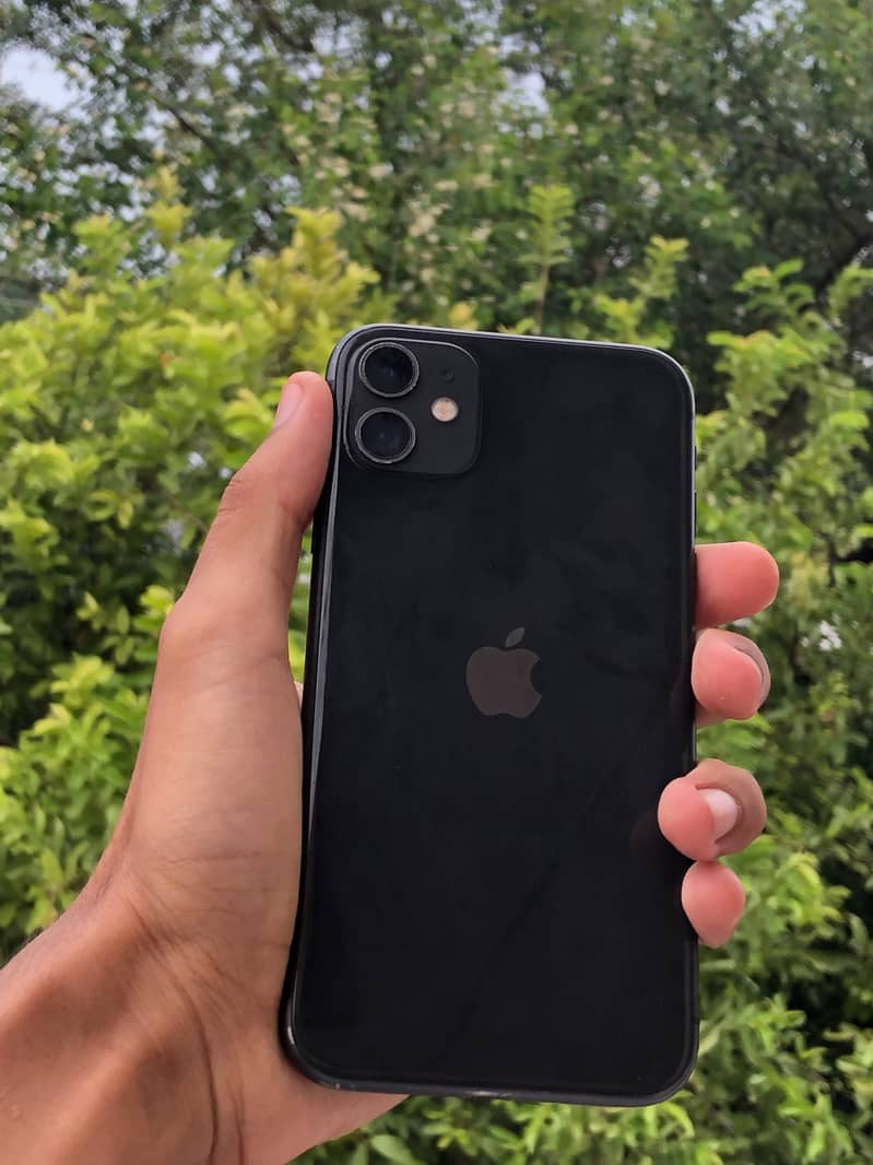 Apple iPhone 11 0