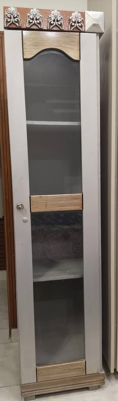 4 door, Fresh, very less used, Dish Cupboard, Bartan waali almari