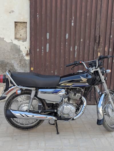 honda cg 125 23/24 model sticker 24 model ka h