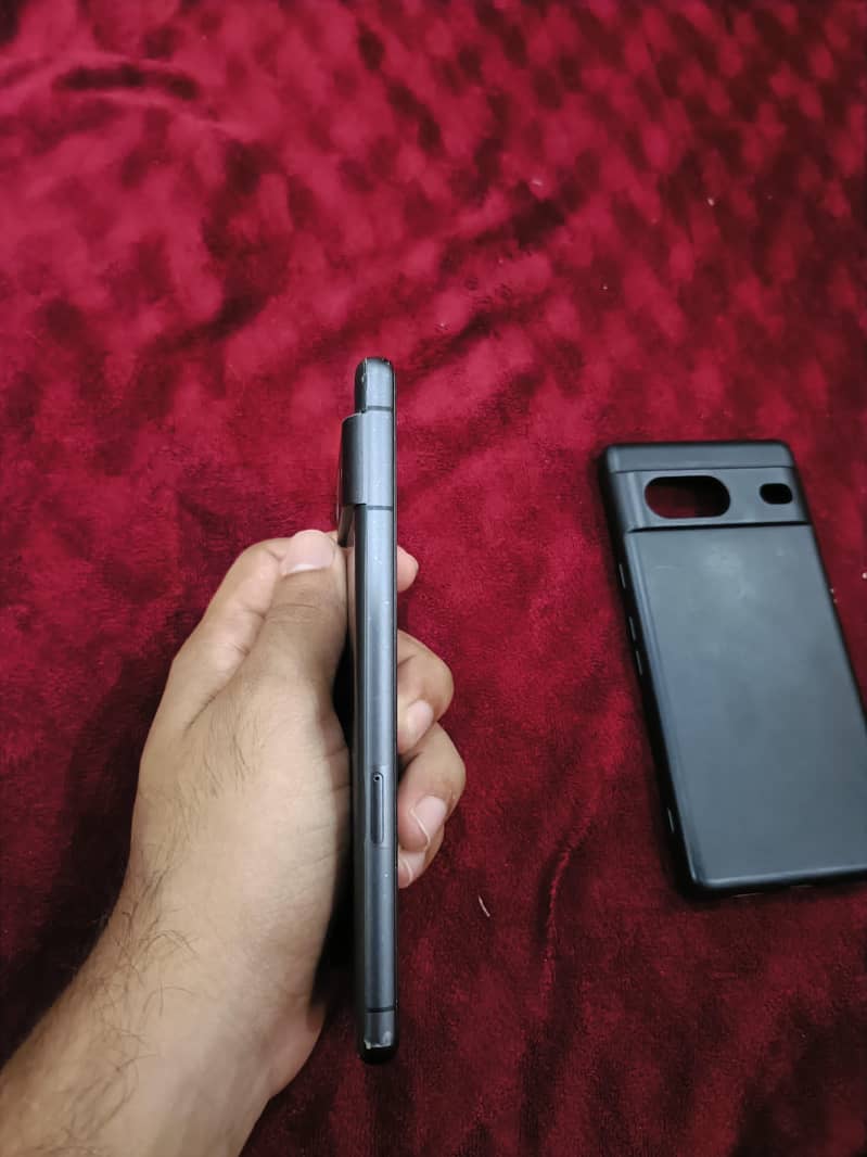 Google Pixel 7 3