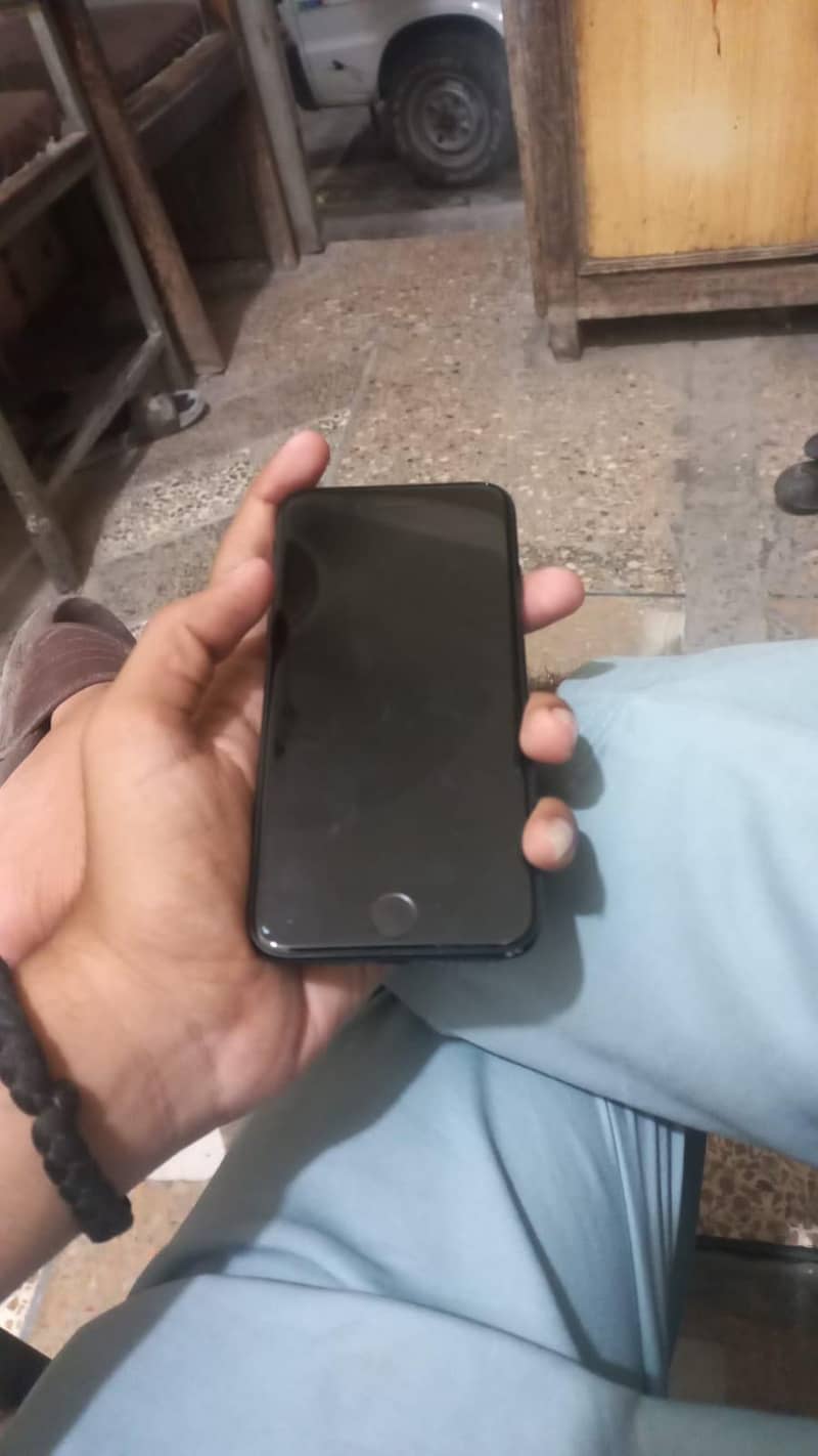 Apple iPhone SE 1
