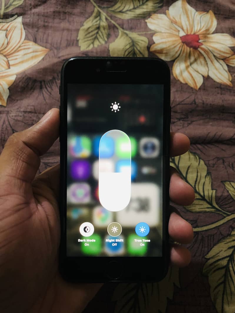 Apple iPhone SE 3rd gen 3