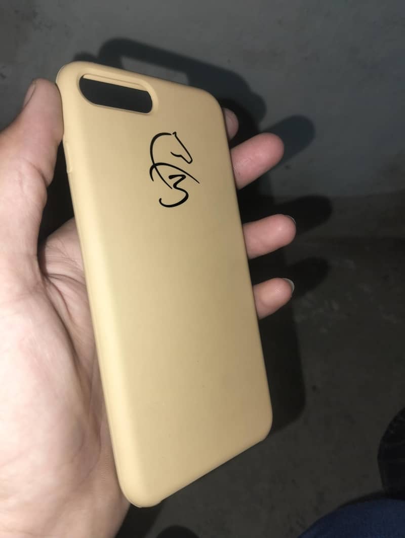 Apple iPhone 7 Plus 3