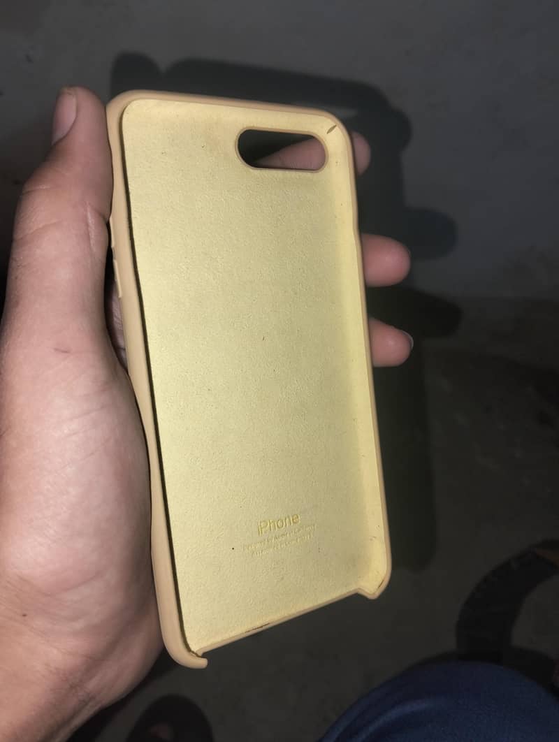 Apple iPhone 7 Plus 4