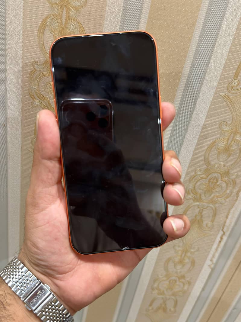 Apple iPhone 17 Pro Max 3