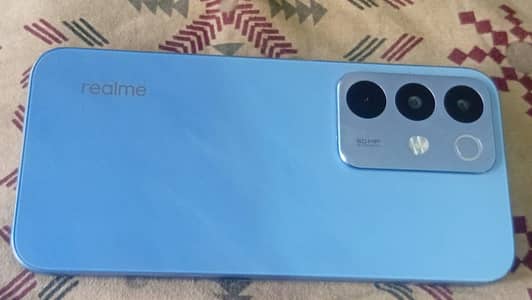 Realme c85