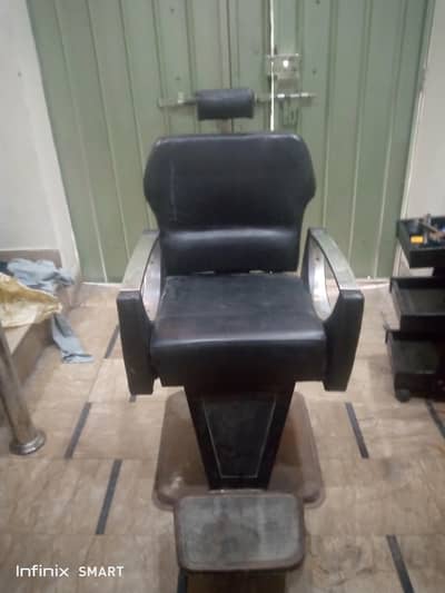 salon chair