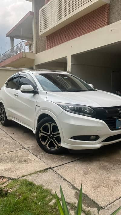 Honda vezel 2014 model 2019 import 2020 registered