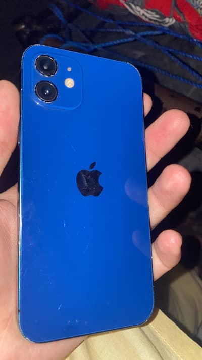 Apple iPhone 12