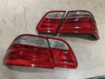 Mercedes Lights