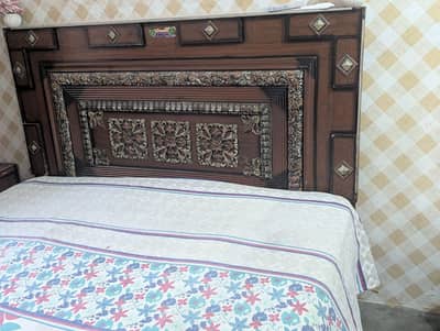 Double king size bed for sale