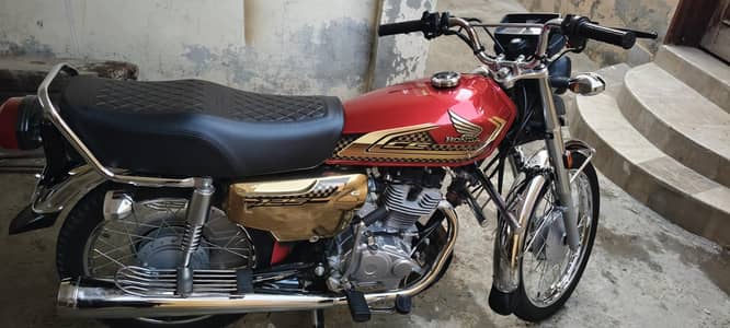 Honda CG 125 Golden edition