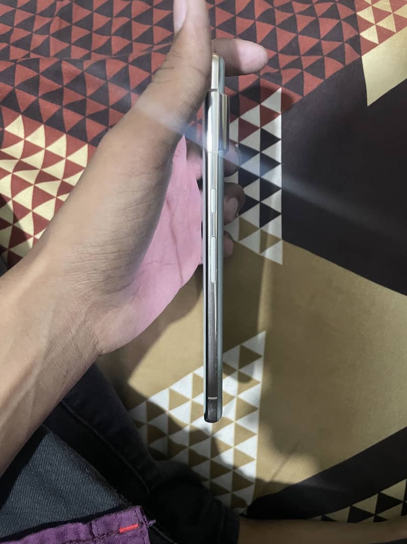 Google Pixel 7 Pro 2