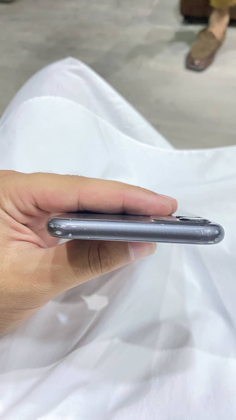 Iphone 11 3