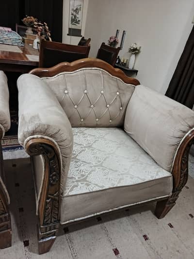 Sofa set without table