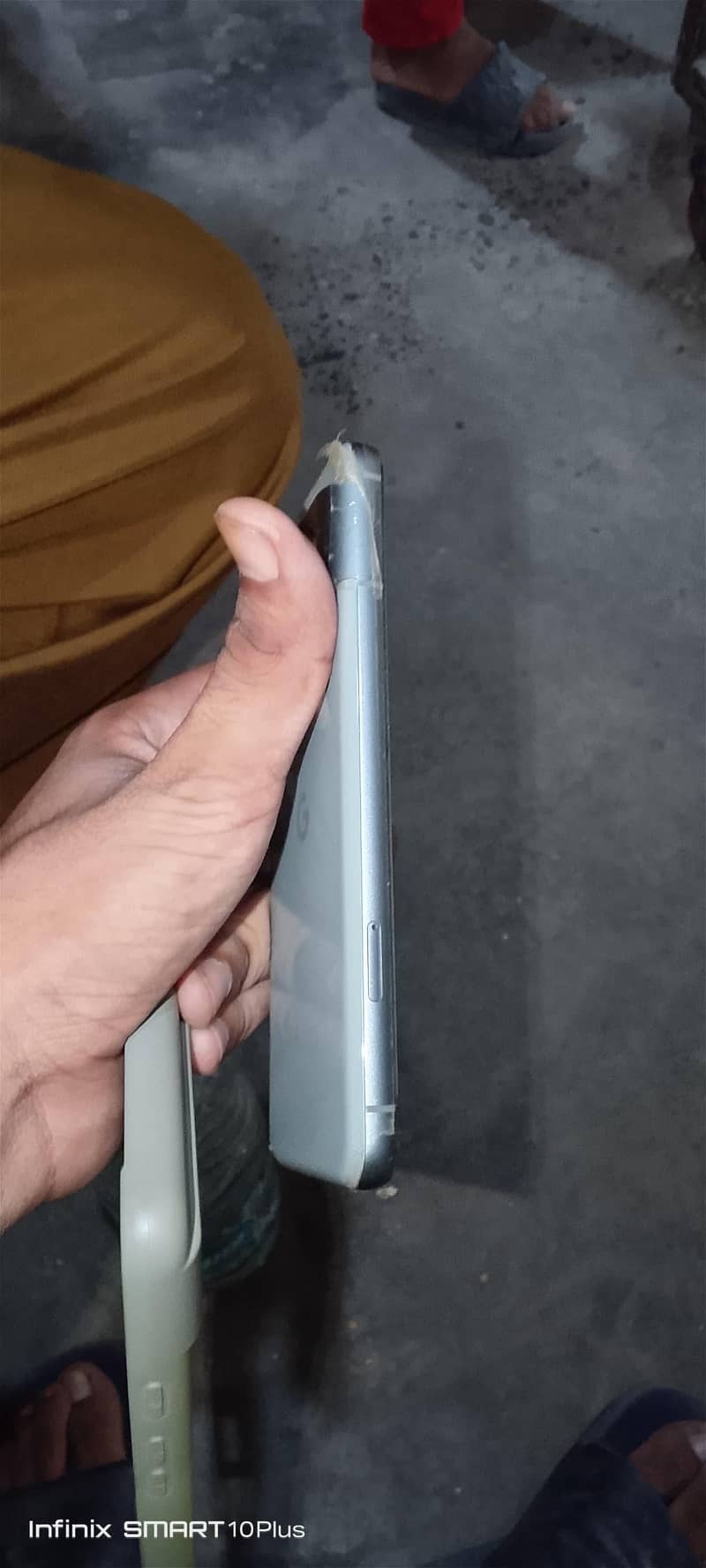 Google Pixel 8 2