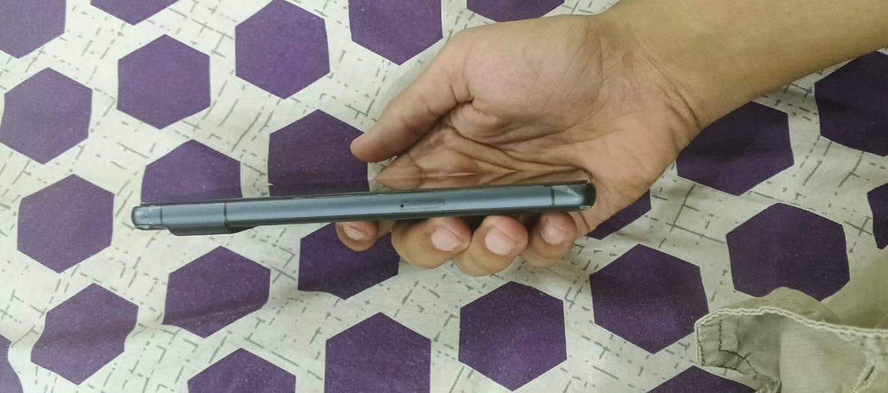 Google Pixel 7 3