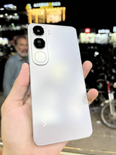 Vivo Y200 8/256