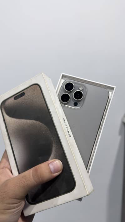 Apple iPhone 15 Pro Max