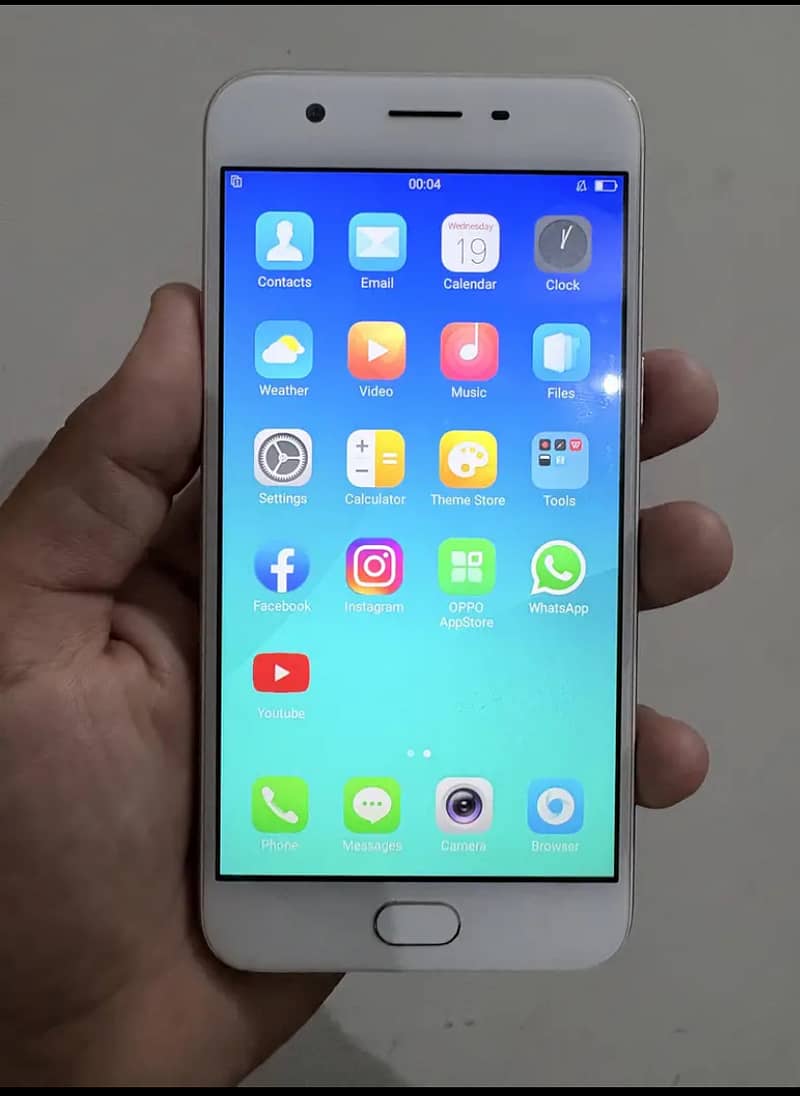 OPPO A57 1