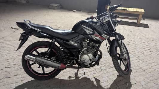 Yamaha ybr 125g
