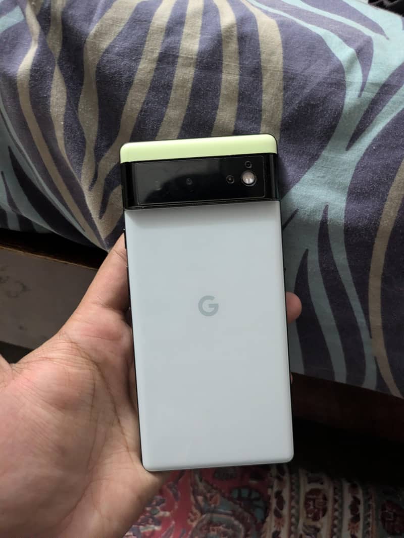 Google Pixel 6 5