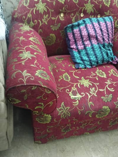 complete 6 seater sofa set with cousin