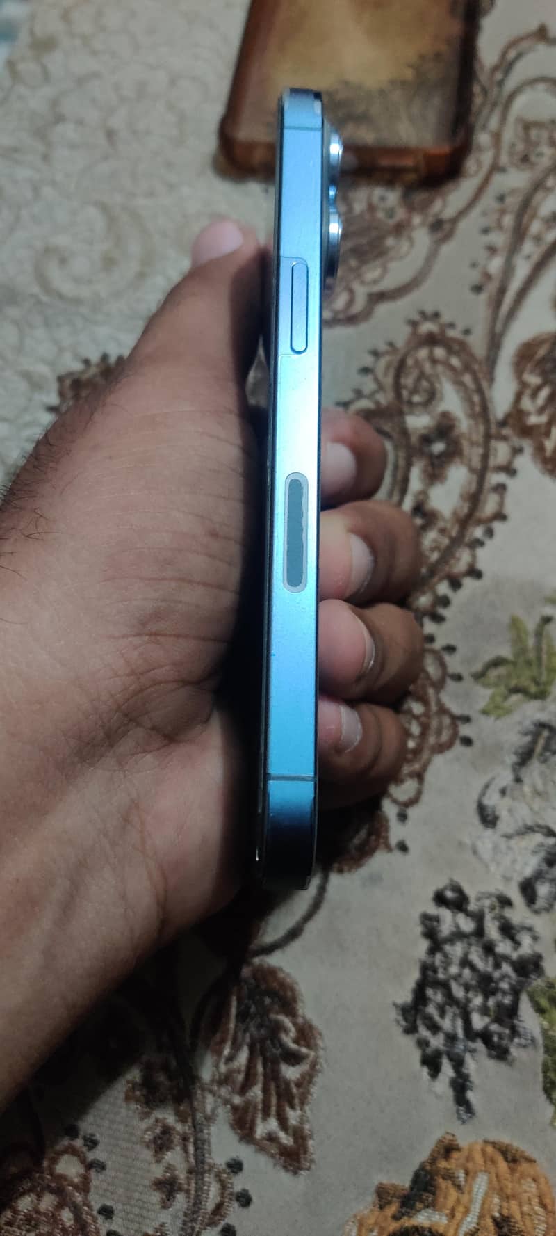 Apple iPhone 13 Pro 2