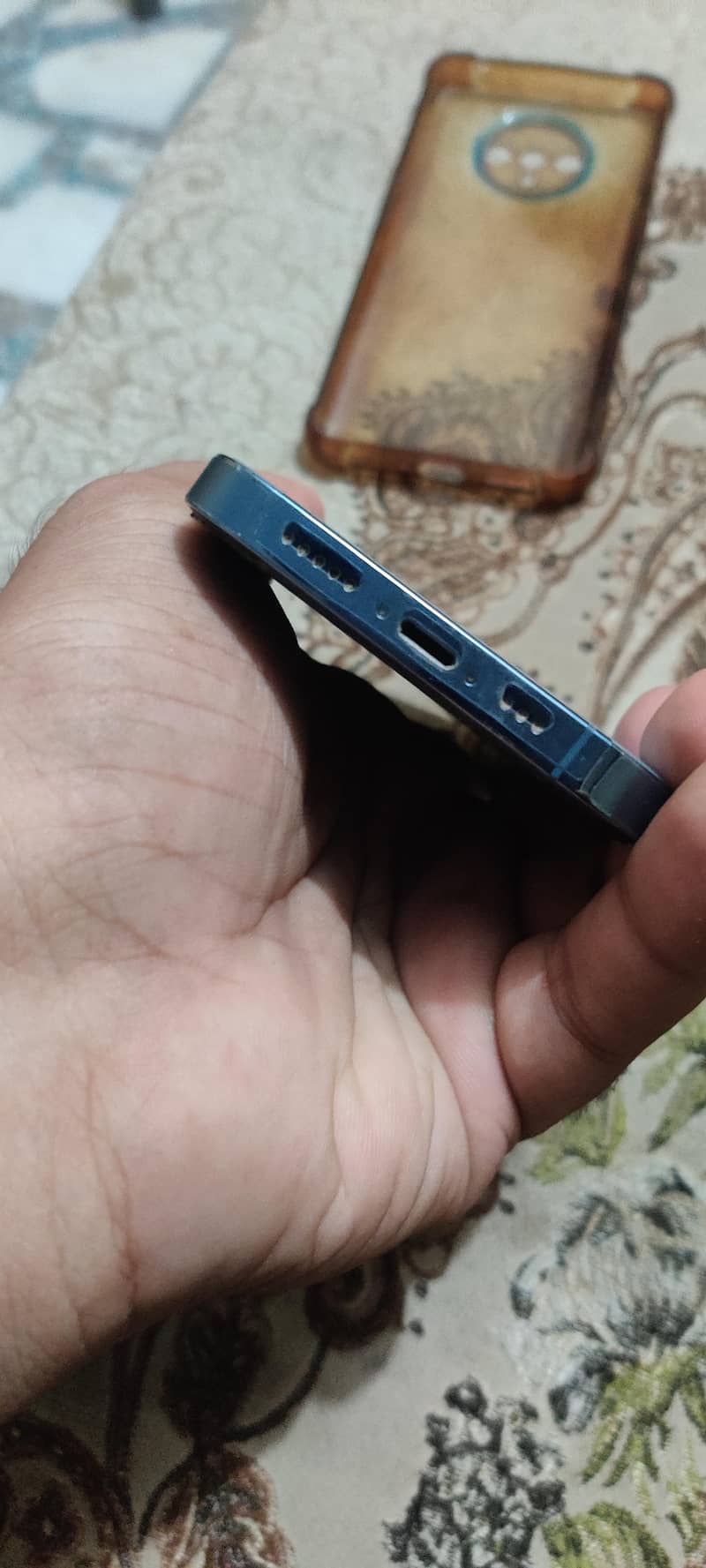 Apple iPhone 13 Pro 3