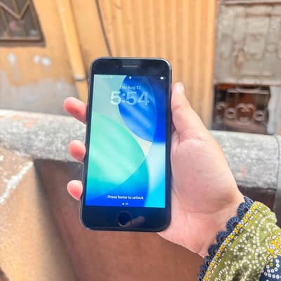 Apple iPhone SE 2020