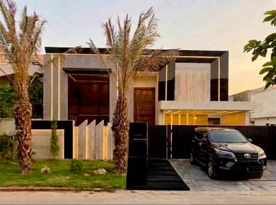 20 Marla Brand New House For Sale
