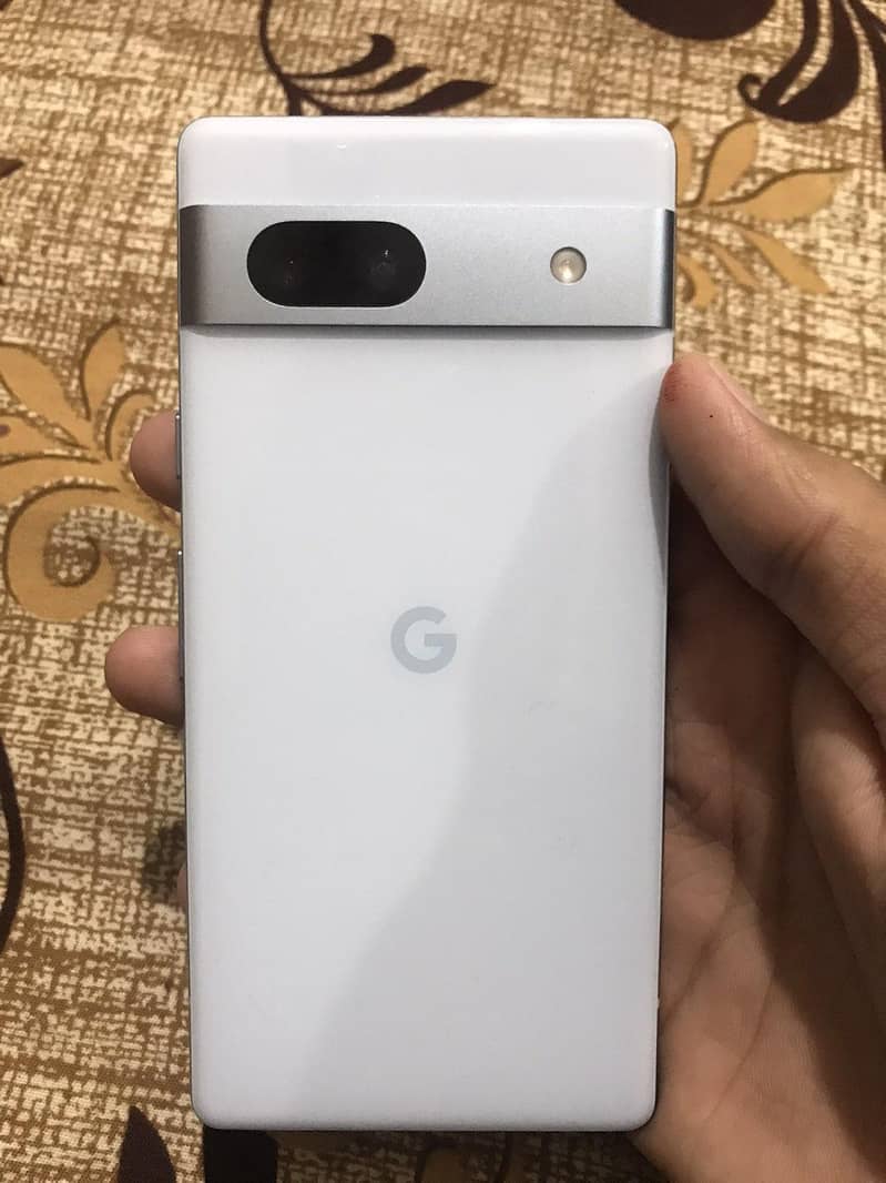 Google Pixel 7a 1