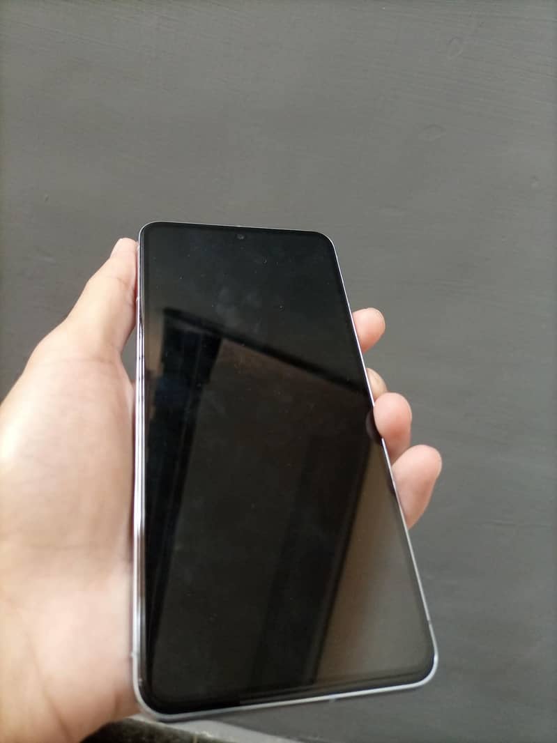 Google Pixel 8 Pro 4