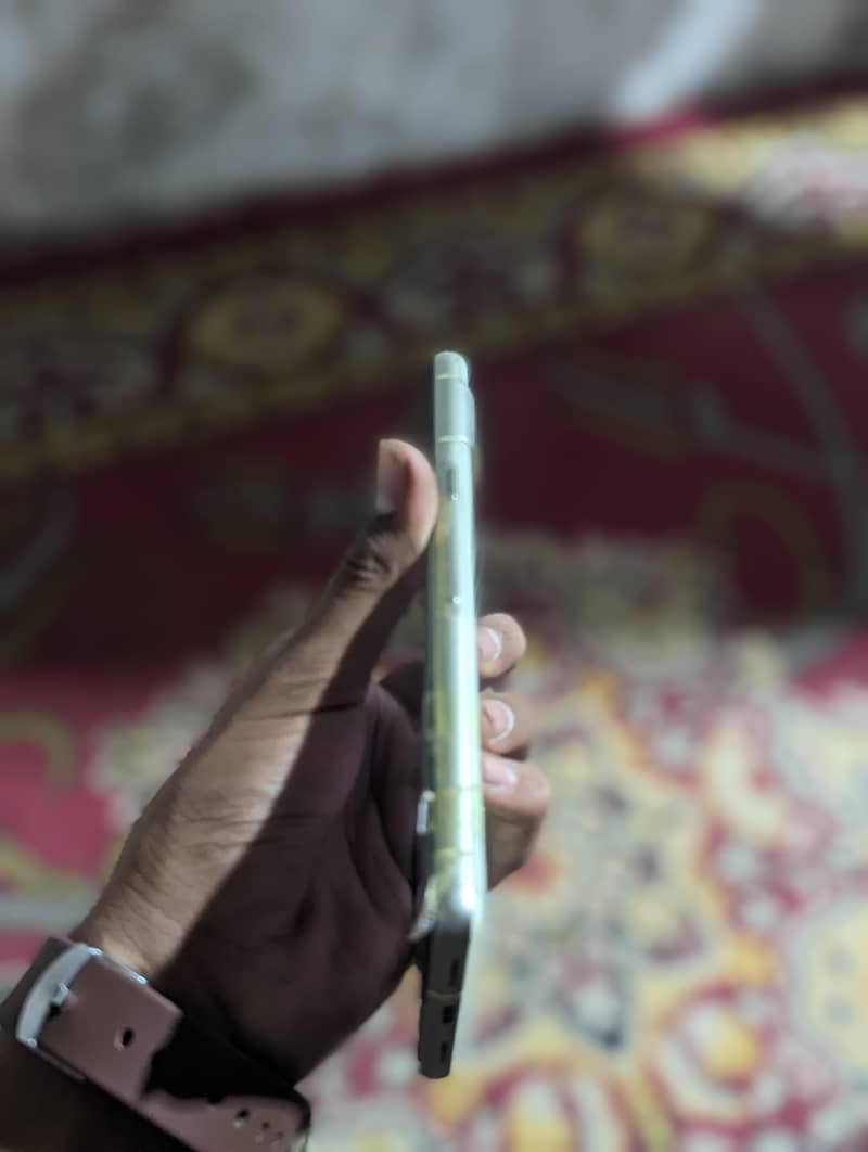 Google Pixel 7 5