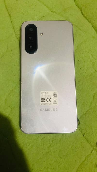 Samsung A17 6/128