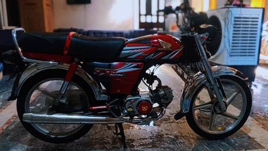 Honda CD70 2021 Model
