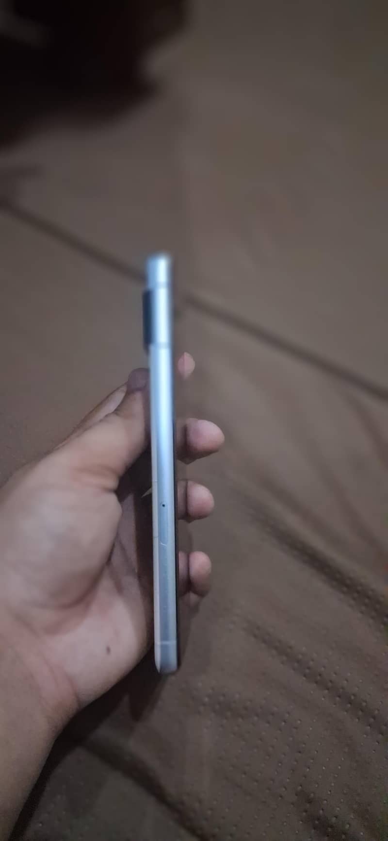 Google Pixel 7 4