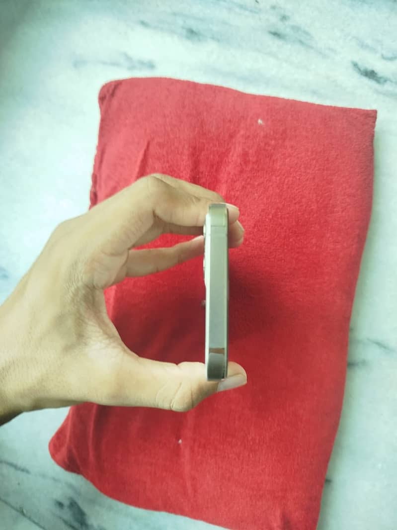 Apple iPhone 12 Pro 5