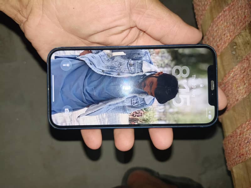 Apple iPhone 12 2