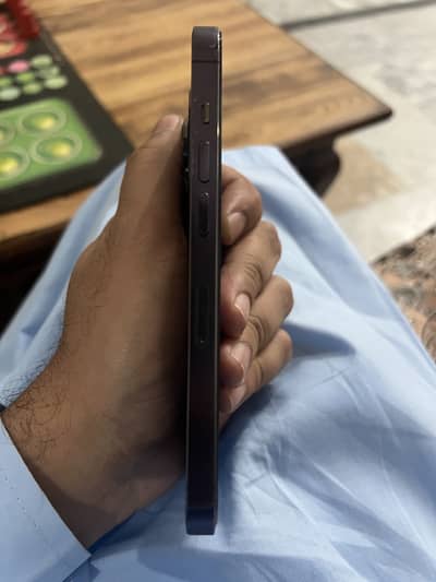 Apple iPhone 14 Pro