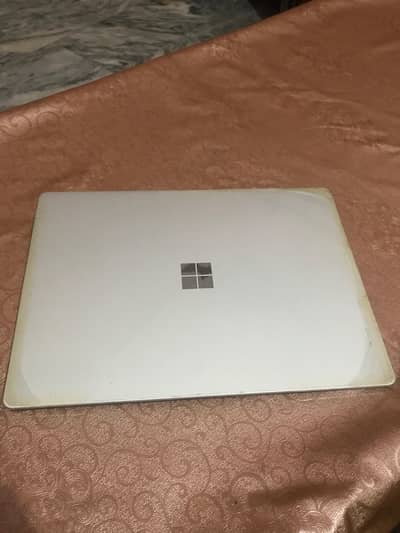 Microsoft Surface Laptop 2