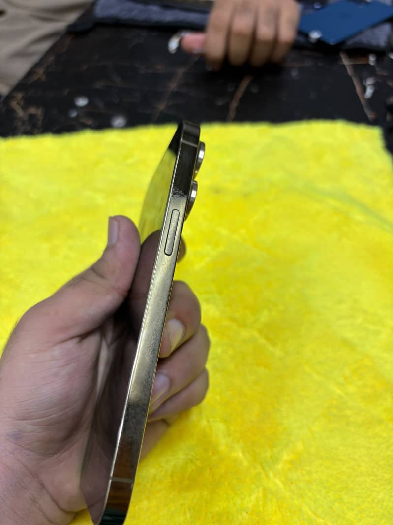 Iphone 13 pro 2