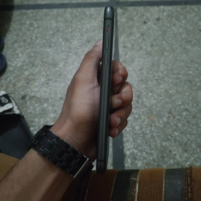 iphone 11 2