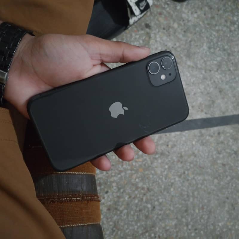 iphone 11 4