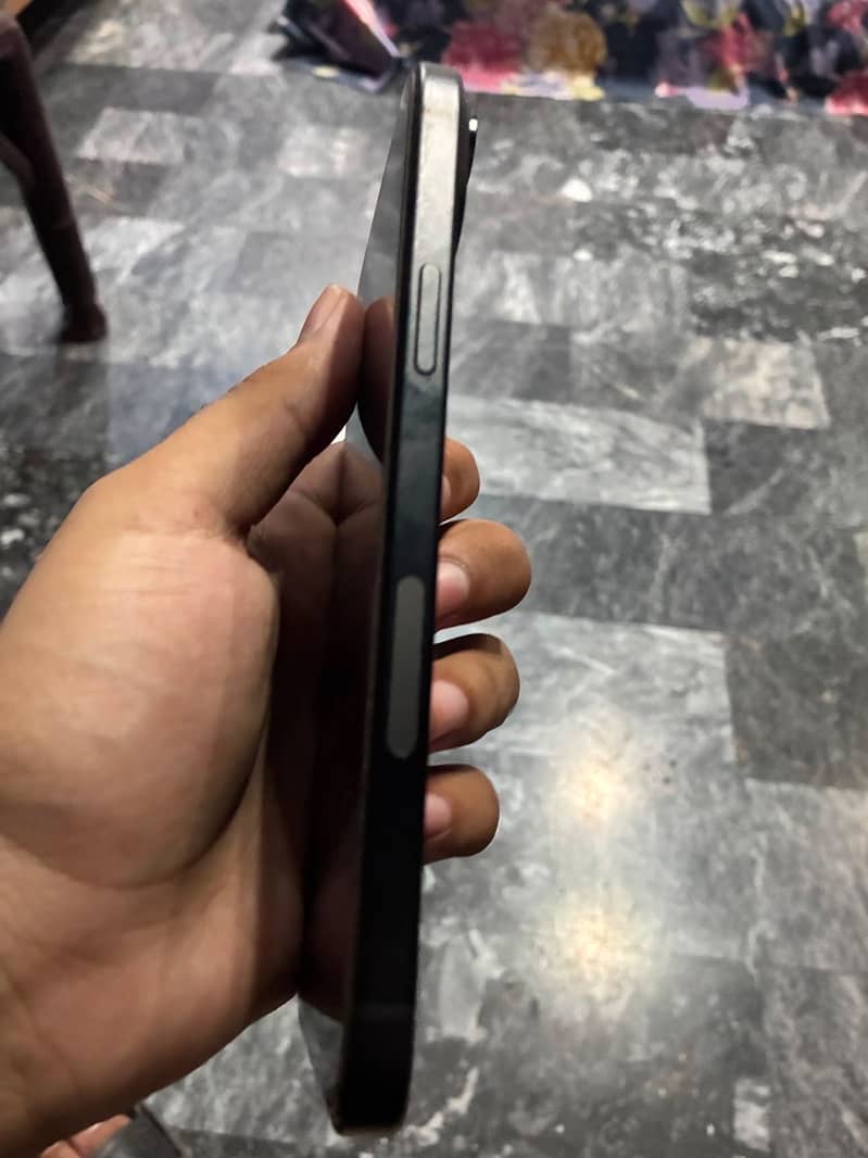 Iphone 15 plus 3